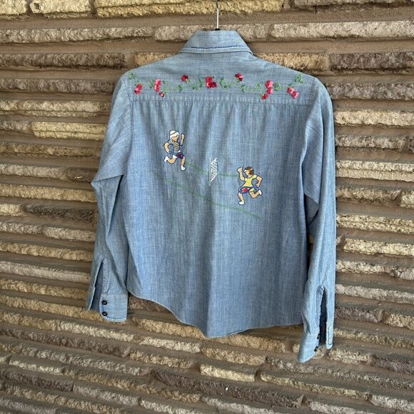 Vintage 60s 70s Hand Embroidered Denim Chambray  Shirt Tennis Floral - Picture 6 of 12